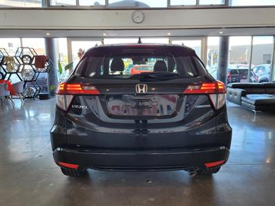 2016 Honda Vezel - Thumbnail