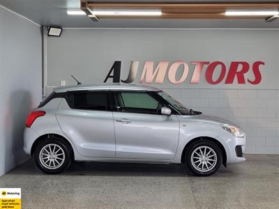 2017 Suzuki Swift - Thumbnail