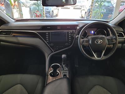 2017 Toyota Camry - Thumbnail