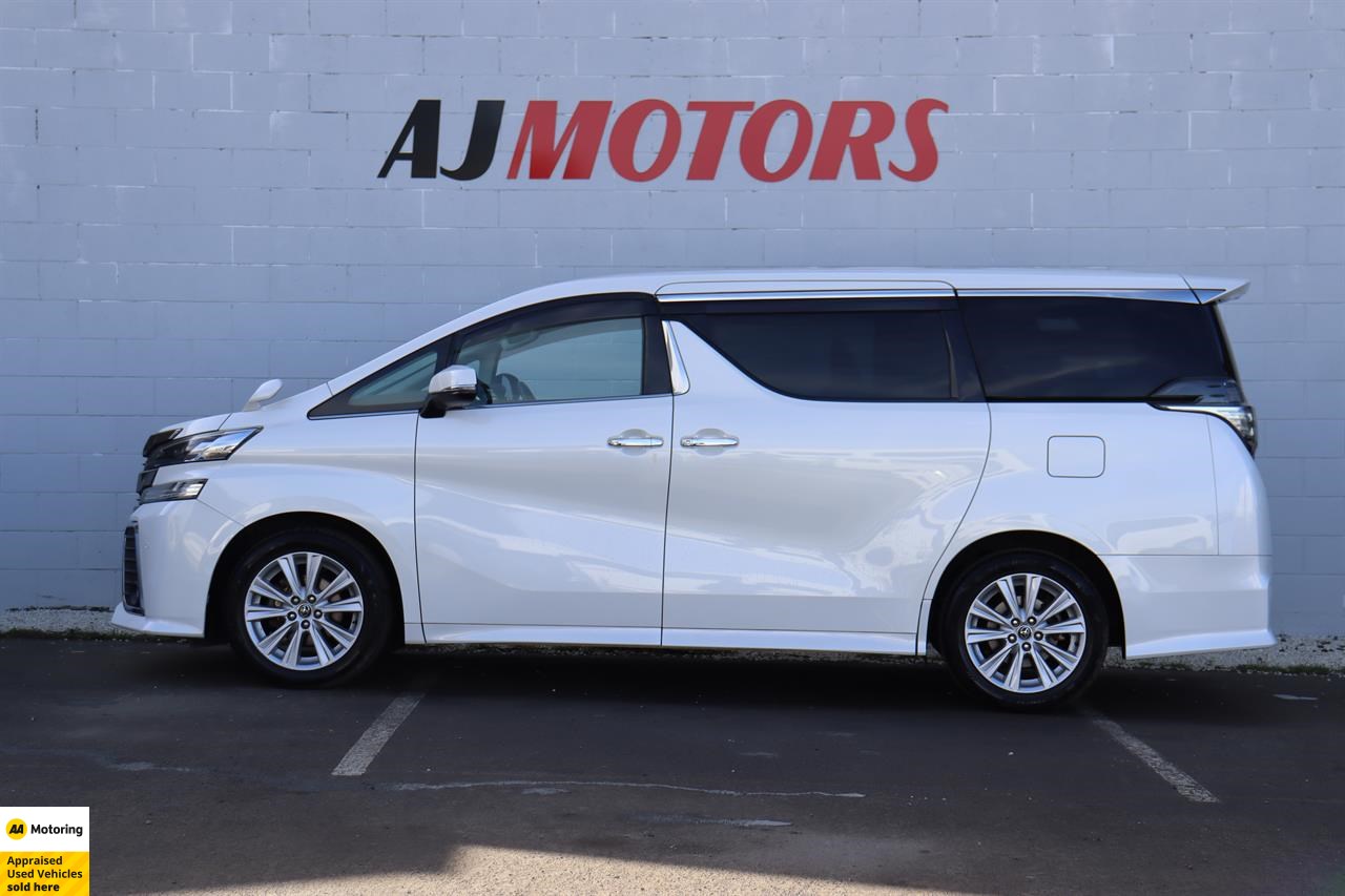 2015 Toyota Vellfire