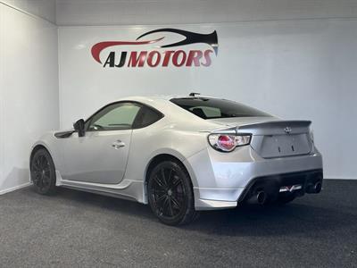 2013 Toyota 86 - Thumbnail