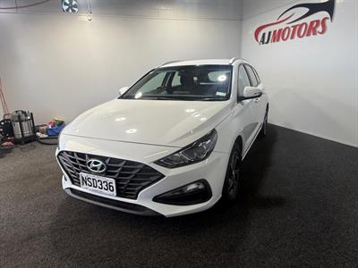 2021 Hyundai i30 - Thumbnail