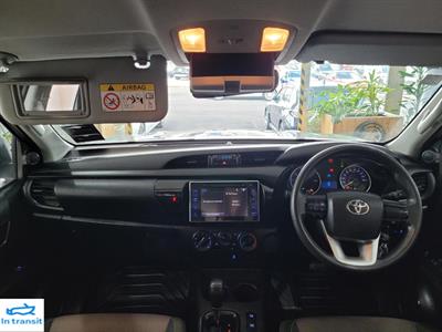 2017 Toyota Hilux - Thumbnail