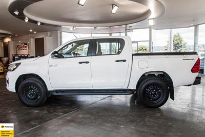 2019 Toyota Hilux - Thumbnail