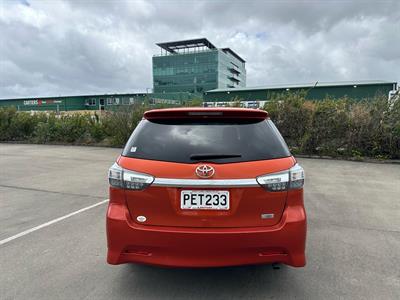 2013 Toyota Wish - Thumbnail