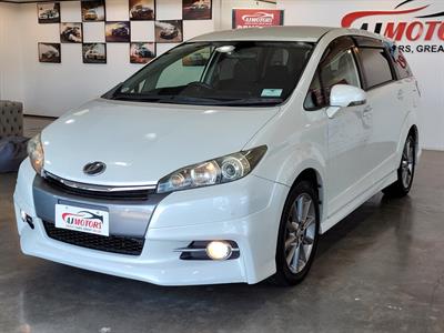 2012 Toyota Wish - Thumbnail