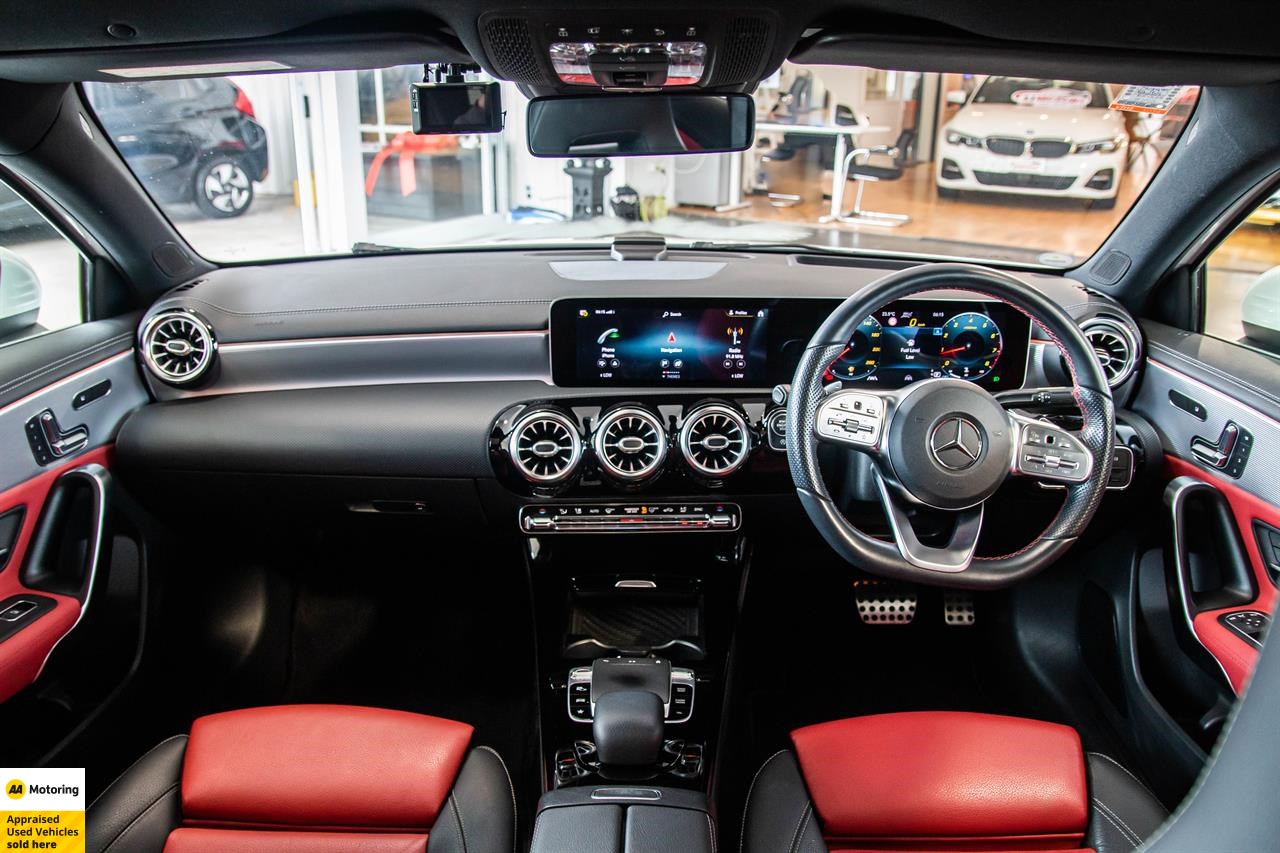 2019 Mercedes-Benz A 180