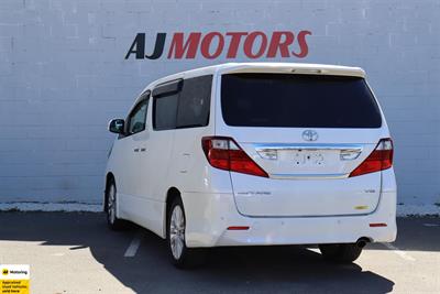 2009 Toyota Alphard - Thumbnail