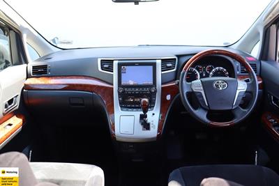 2009 Toyota Alphard - Thumbnail