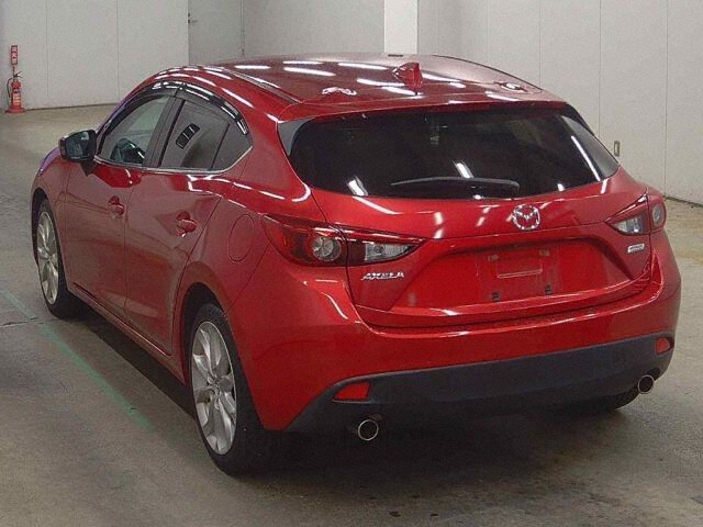 2015 Mazda Axela