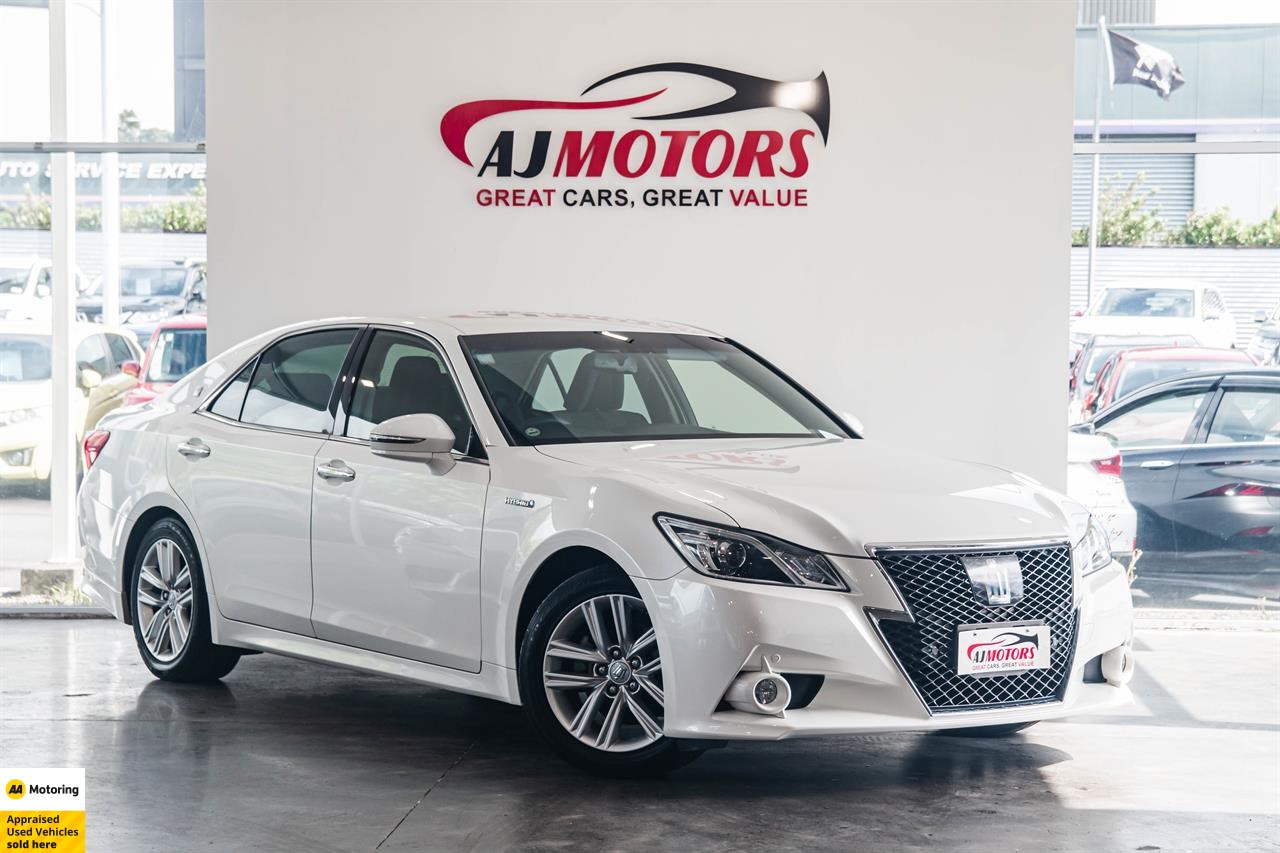 2013 Toyota Crown