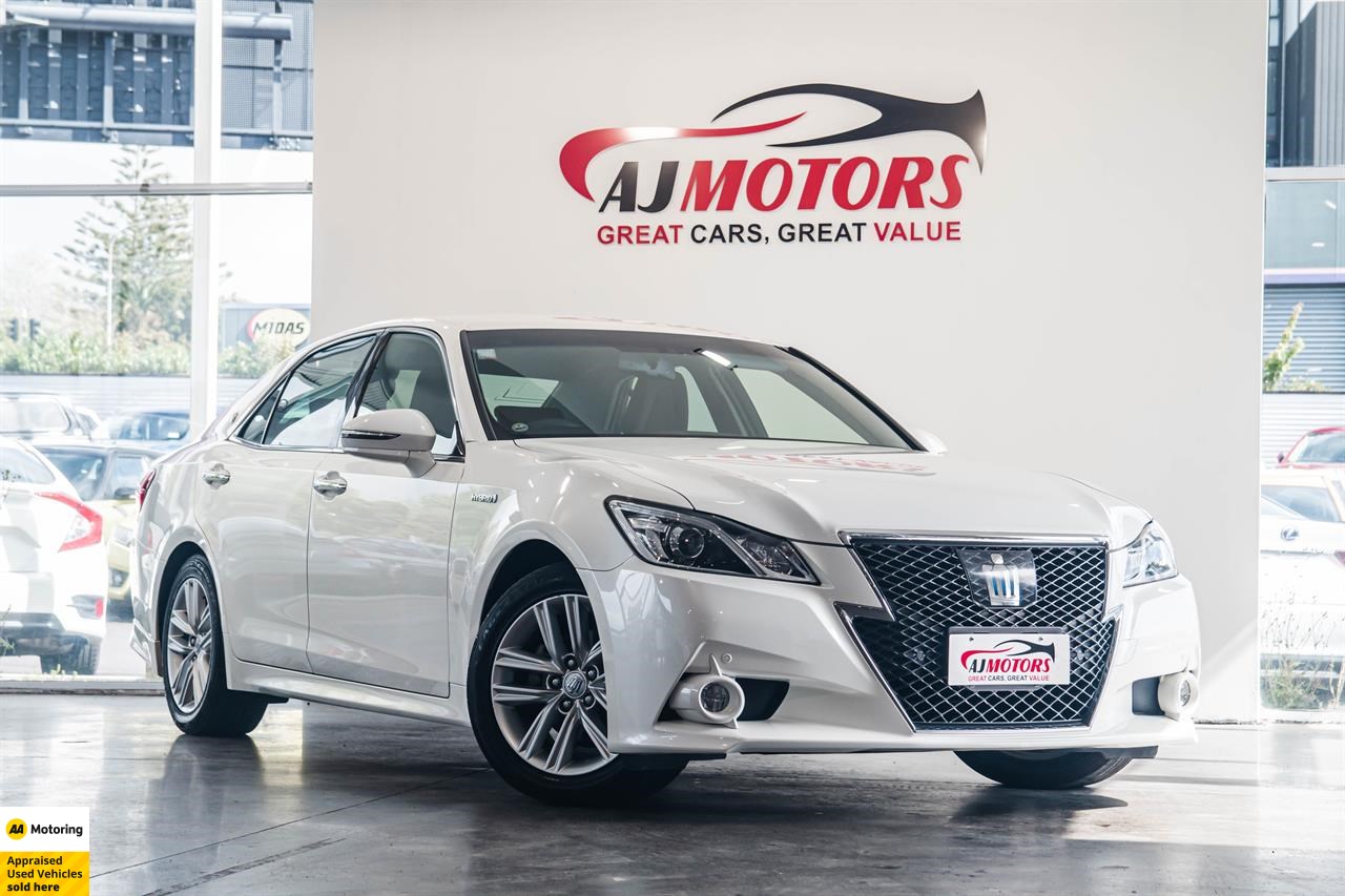 2013 Toyota Crown