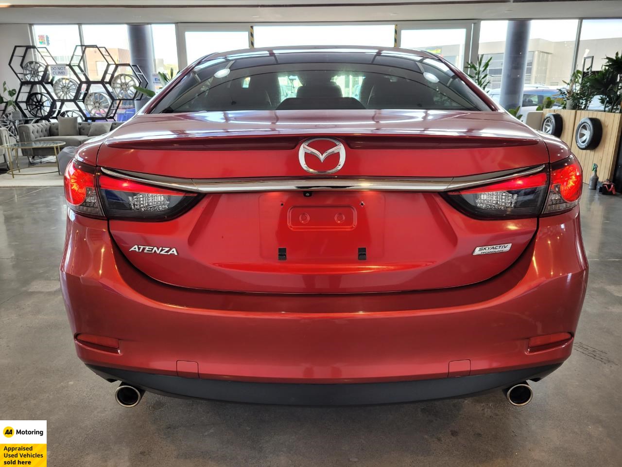 2013 Mazda Atenza