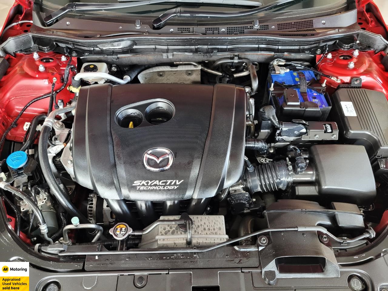 2013 Mazda Atenza