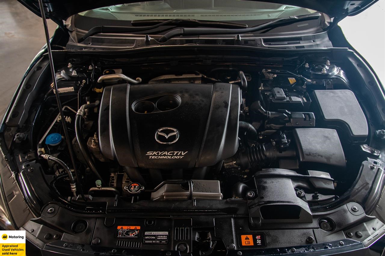 2014 Mazda Axela