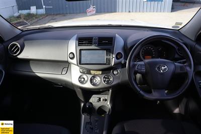 2010 Toyota Vanguard - Thumbnail