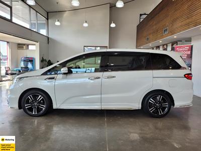 2017 Honda Odyssey - Thumbnail