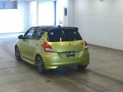 2014 Suzuki Swift - Thumbnail