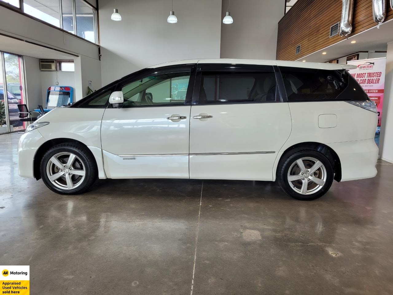 2009 Toyota Estima