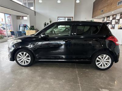 2014 Suzuki Swift - Thumbnail