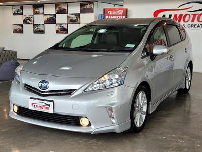 2012 Toyota Prius - Thumbnail