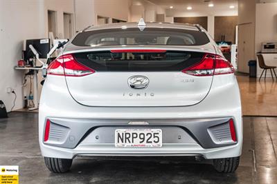 2021 Hyundai IONIQ - Thumbnail