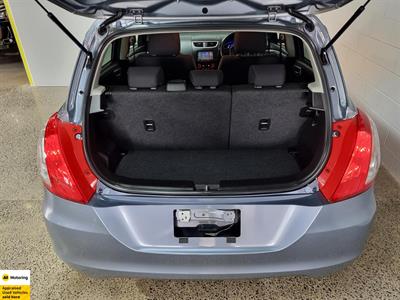 2013 Suzuki Swift - Thumbnail