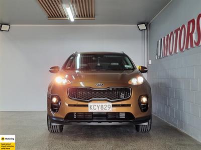 2016 Kia Sportage - Thumbnail