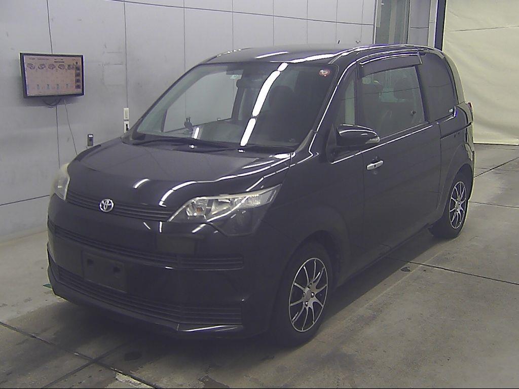 2013 Toyota Spade