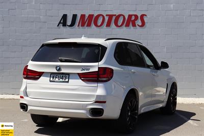 2016 BMW X5 - Thumbnail