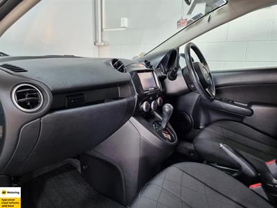 2014 Mazda Demio - Thumbnail