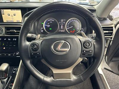 2013 Lexus IS - Thumbnail