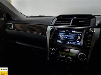 2012 Toyota Camry - Thumbnail