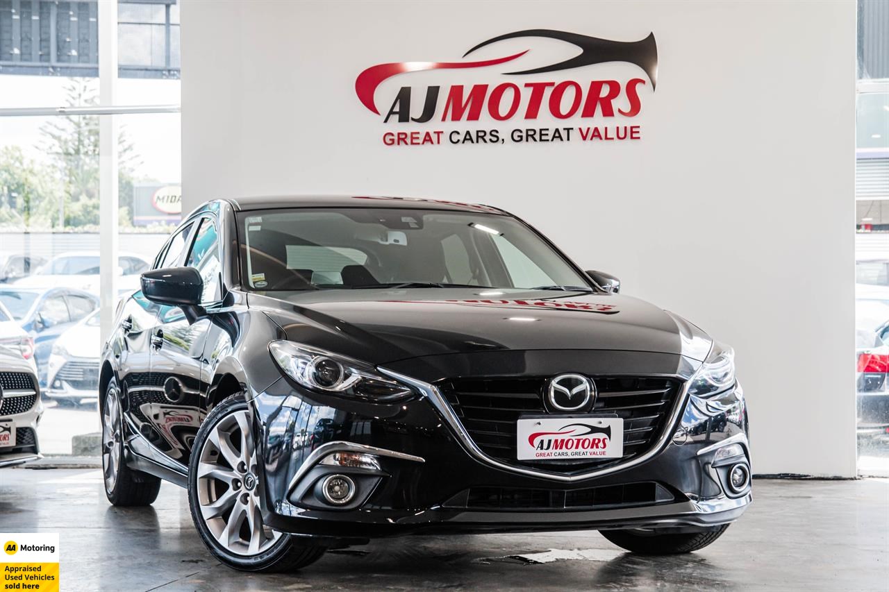 2014 Mazda Axela