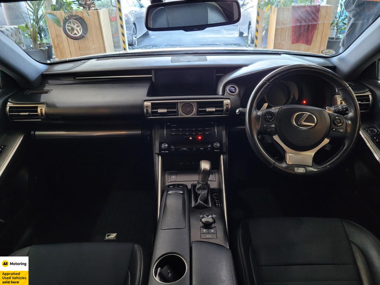 2014 Lexus IS