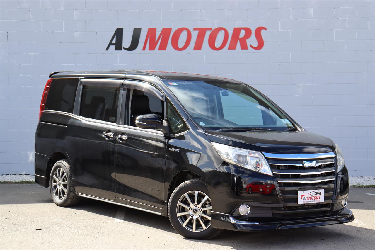 2015 Toyota Noah