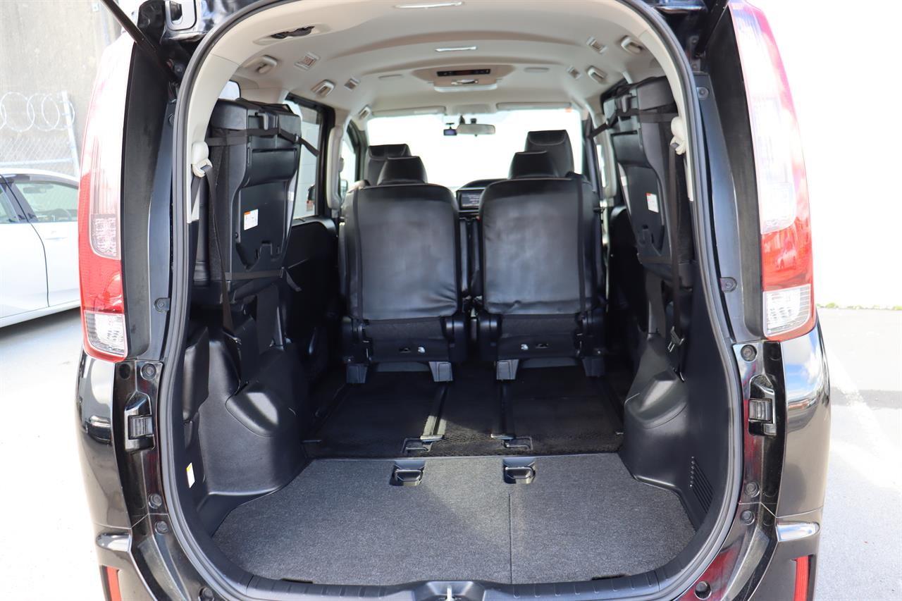 2015 Toyota Noah