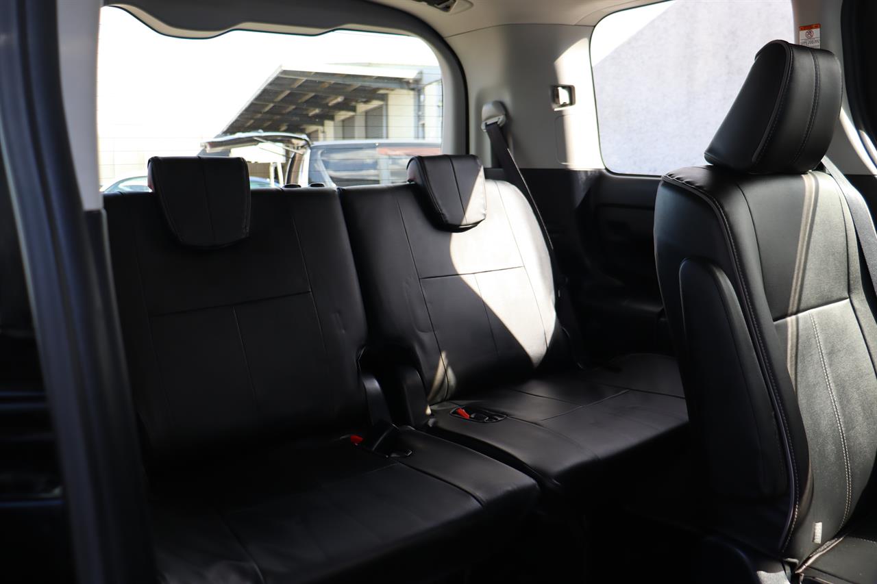 2015 Toyota Noah