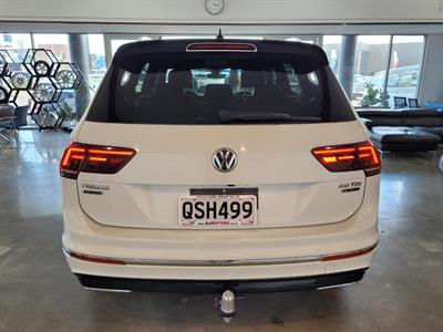 2019 Volkswagen Tiguan - Thumbnail