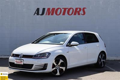 2015 Volkswagen Golf - Thumbnail