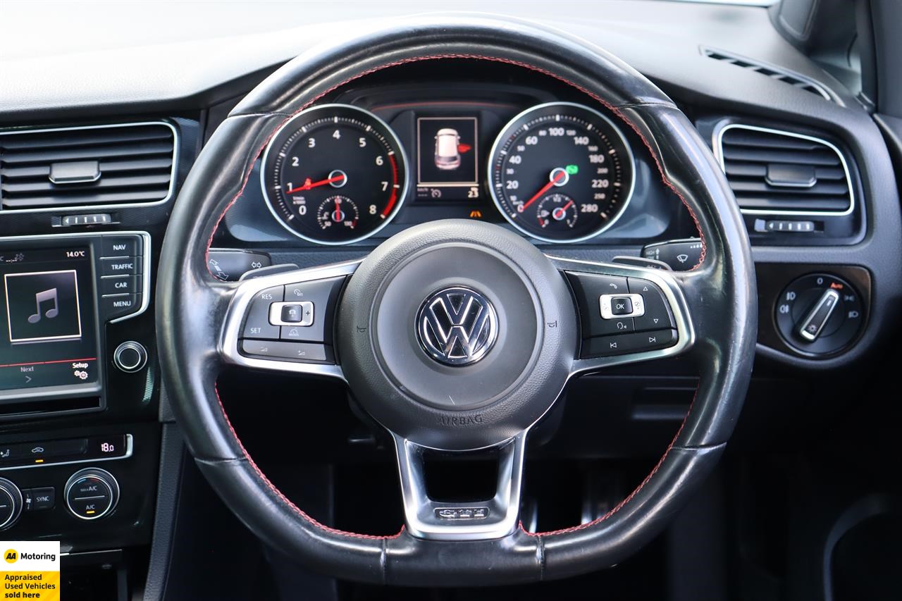 2015 Volkswagen Golf