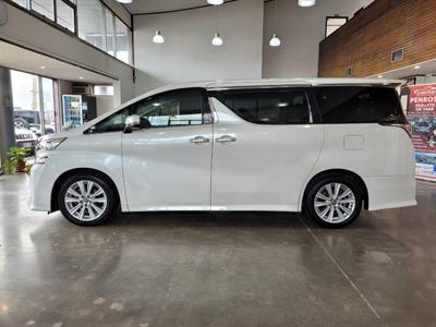 2015 Toyota Vellfire - Thumbnail