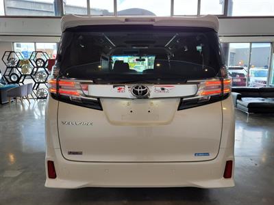 2015 Toyota Vellfire - Thumbnail