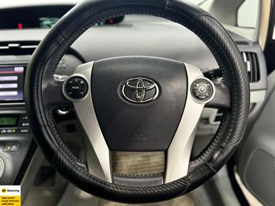 2011 Toyota Prius - Thumbnail