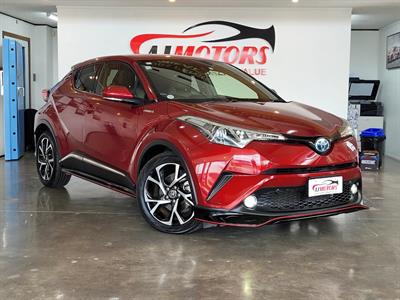 2017 Toyota C-HR - Thumbnail