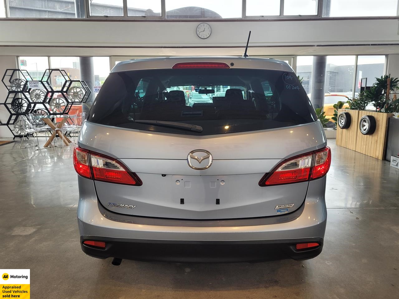 2013 Mazda Premacy