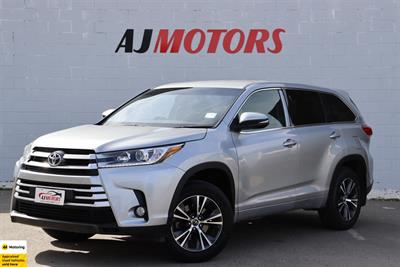 2017 Toyota Highlander - Thumbnail