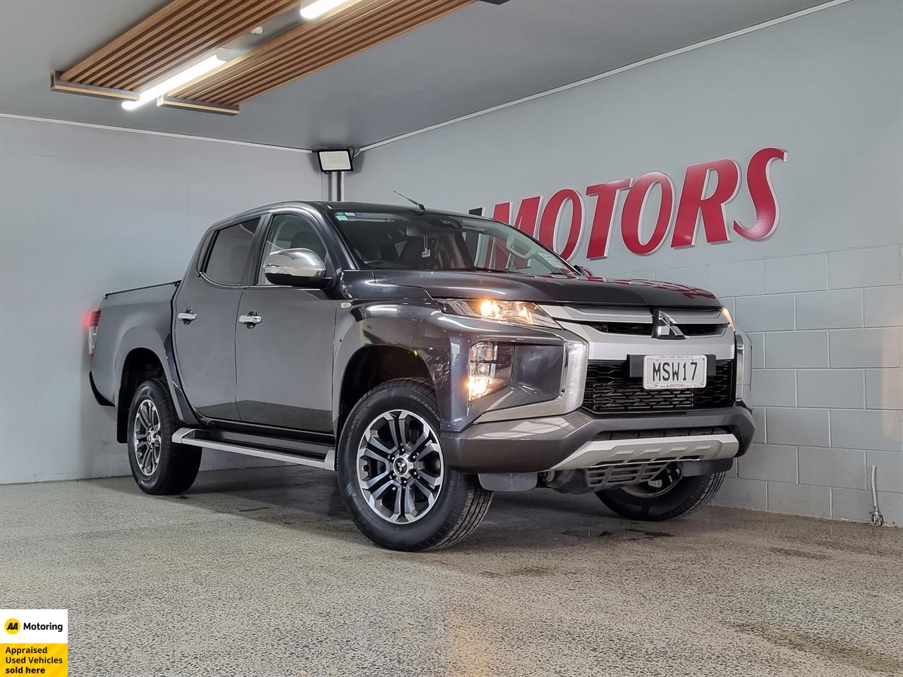 2020 Mitsubishi Triton