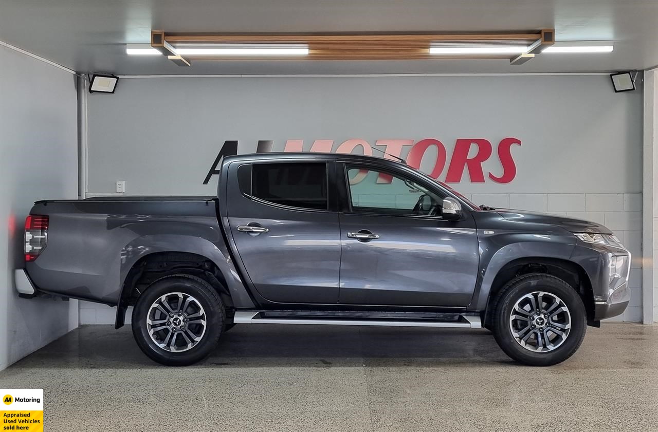 2020 Mitsubishi Triton