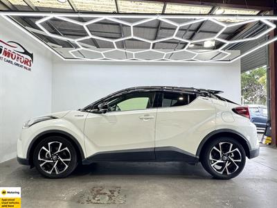 2018 Toyota C-HR - Thumbnail